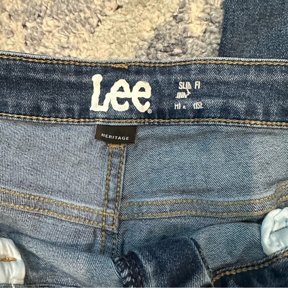Lee Heritage Slim Fit Skinny Hi-Rise Blue Jeans - Picture 4 of 5
